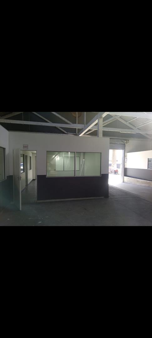 To Let commercial Property for Rent in North End Eastern Cape